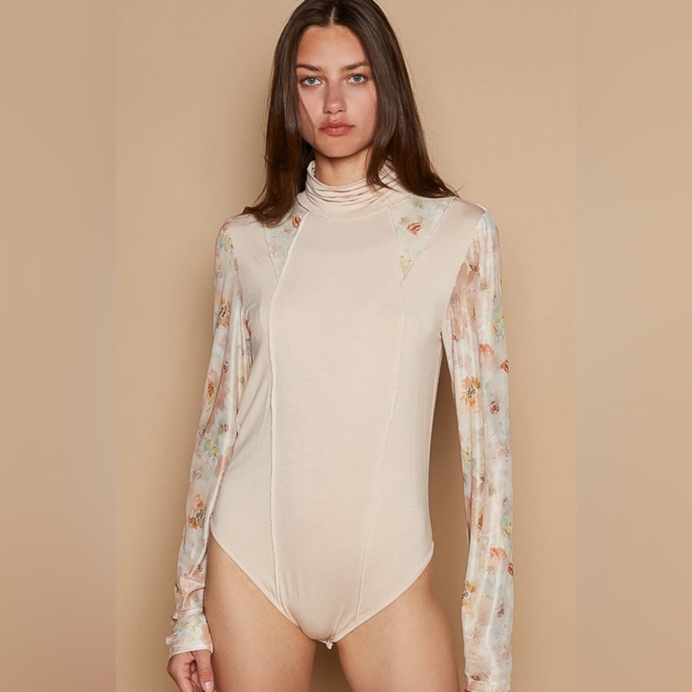 299B-BEIGE Long Sleeve Floral Contrast Bodysuit
